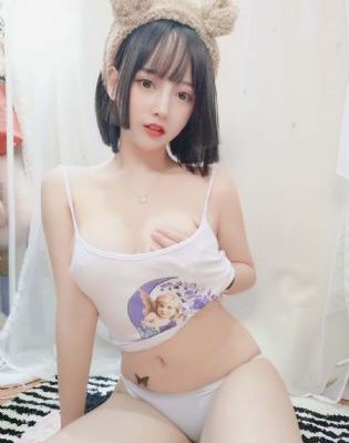剥开两边虐花蒂抽打双性
