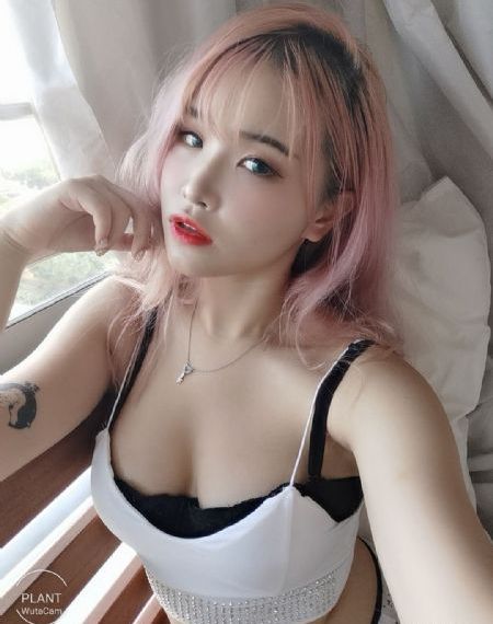 艳母免费播放