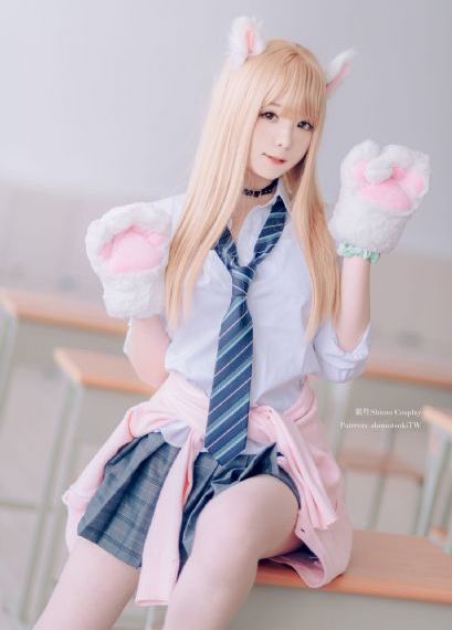 迷人的妻子