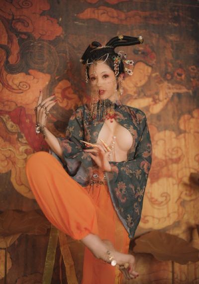 高门贵女闺房弄乳h调教视频