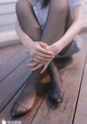 男生和女生打扑克免费