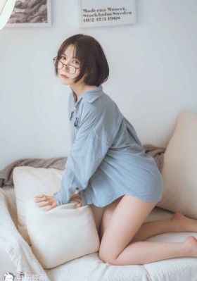 我和岳的性中文字幕让我把持不住
