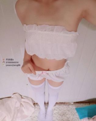 亚洲嫩草