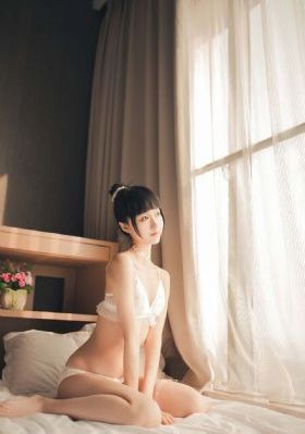 高跟肉体秘书hd